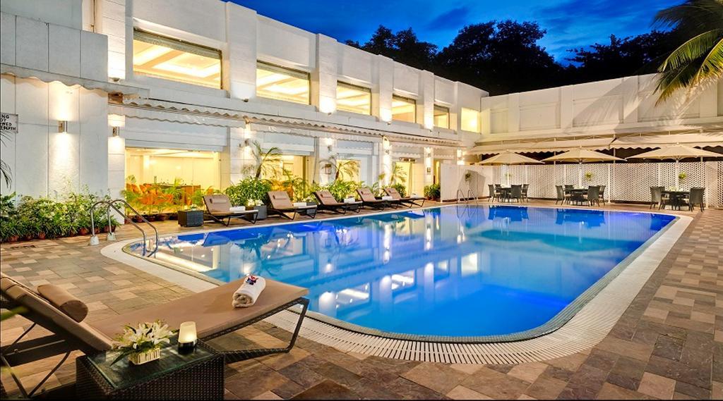 Hotel Hindusthan International, Калькутта Экстерьер фото