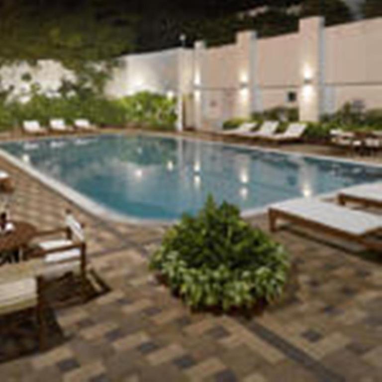 Hotel Hindusthan International, Калькутта Экстерьер фото
