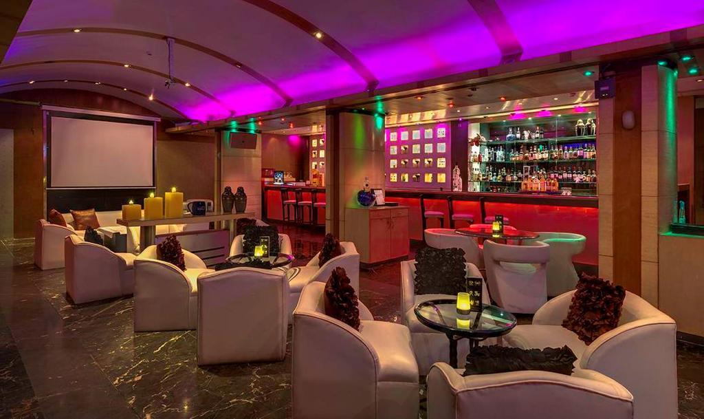 Hotel Hindusthan International, Калькутта Экстерьер фото